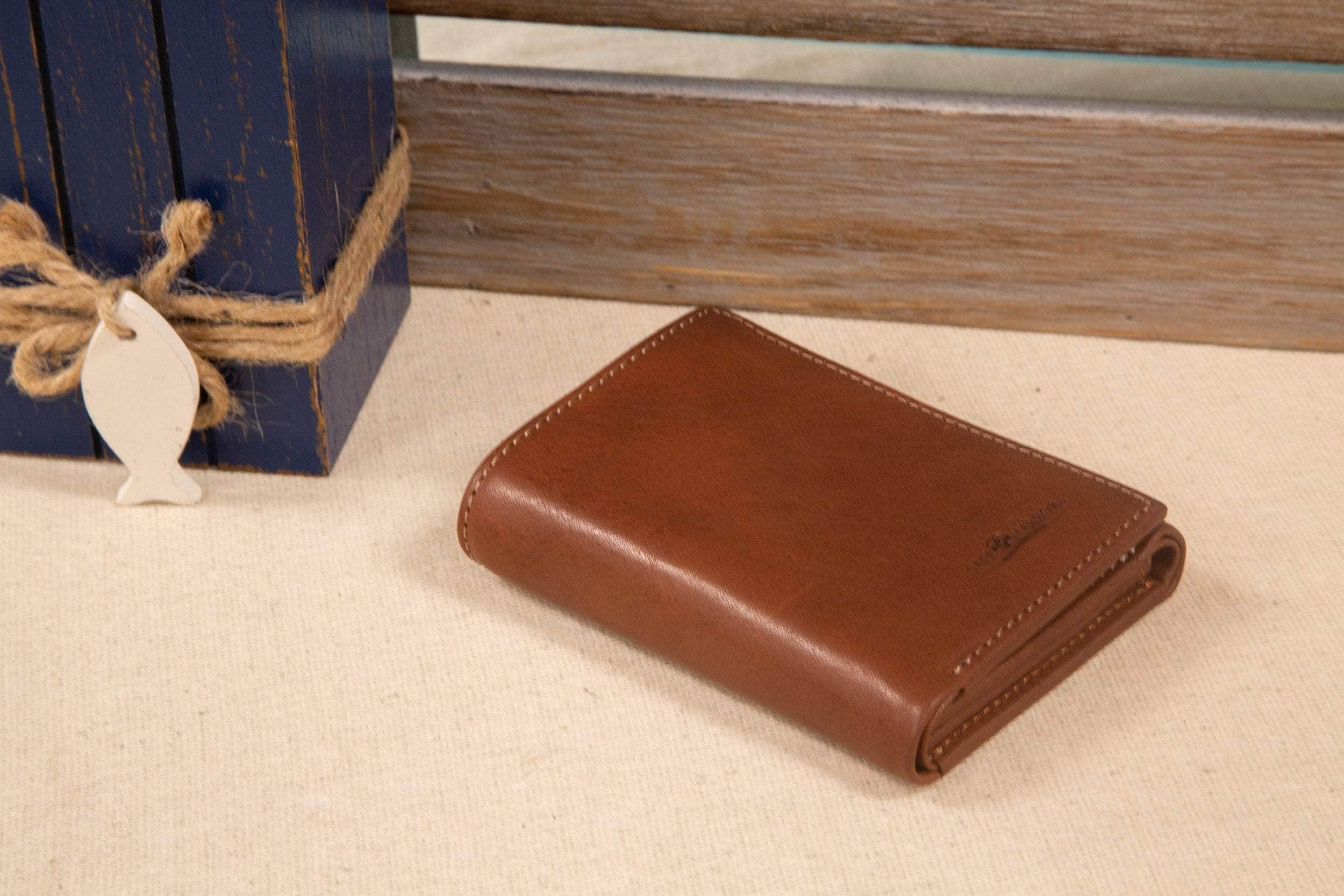 Safe Harbor Mens Wallet - RFID Secure Trifold with Center ID Window - Light Brown - SA - 20002 - lgtbrn